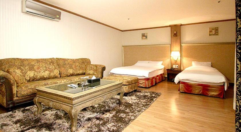 Hotel Olympic Чханвон Экстерьер фото