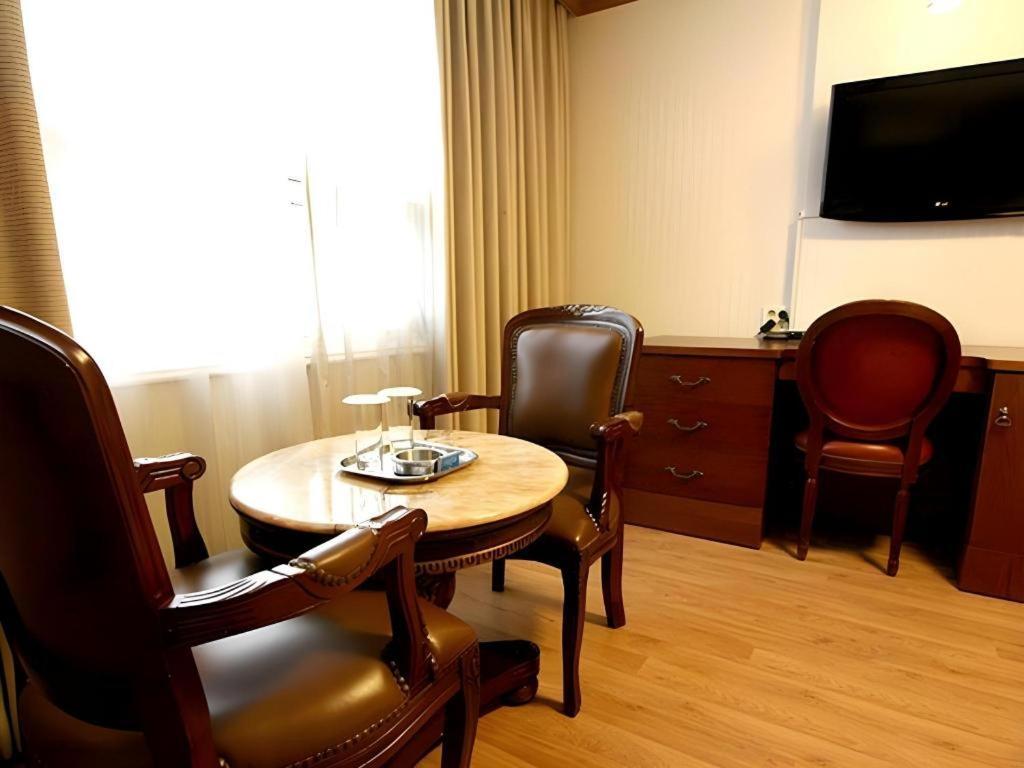 Hotel Olympic Чханвон Экстерьер фото