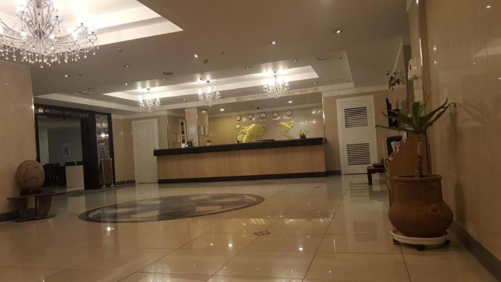 Hotel Olympic Чханвон Экстерьер фото